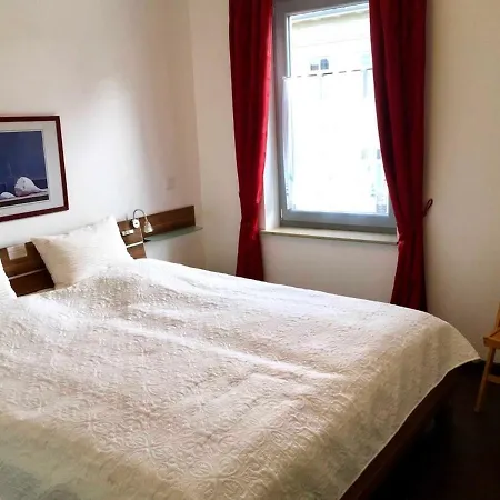 Ferienwohnung Kapitan Peter Altefähr